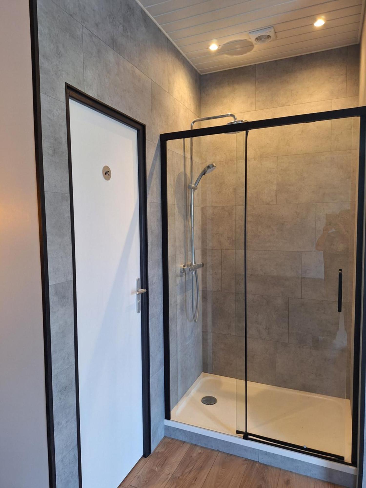Le Jardin Des Hirondelles Bed and Breakfast Blanzaguet-Saint-Cybard Εξωτερικό φωτογραφία
